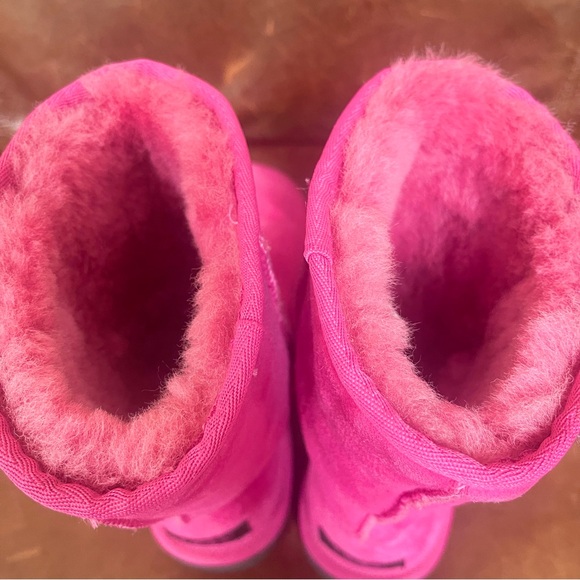UGG Australia Genuine Sheepskin Boots In Pink Raspberry Sorbet Color Girls Sz 5 - Picture 6 of 16